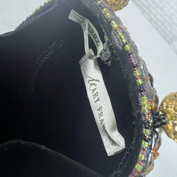 Mary Frances Beaded Floral Mini Handbag Purse - Picture 10 of 12